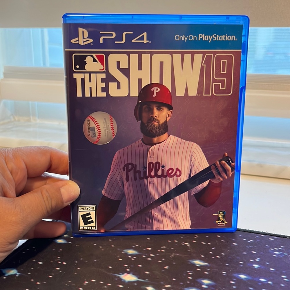 Play station the show 19